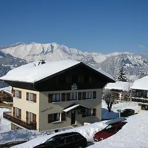 Chante Le Vent Bed & Breakfast